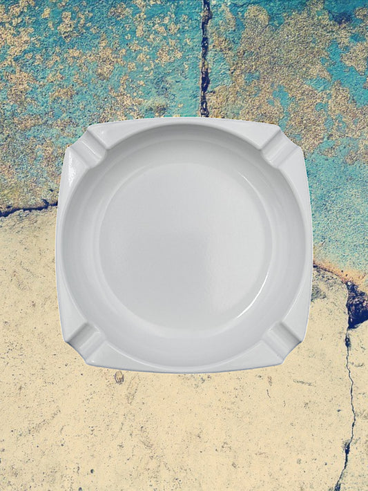 Cenicero clásico King - 10,4 x 10,4 cm